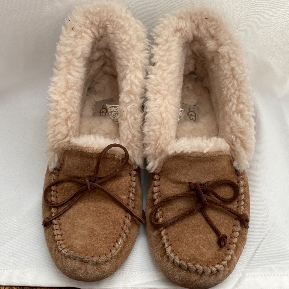 Ugg Alena slipper